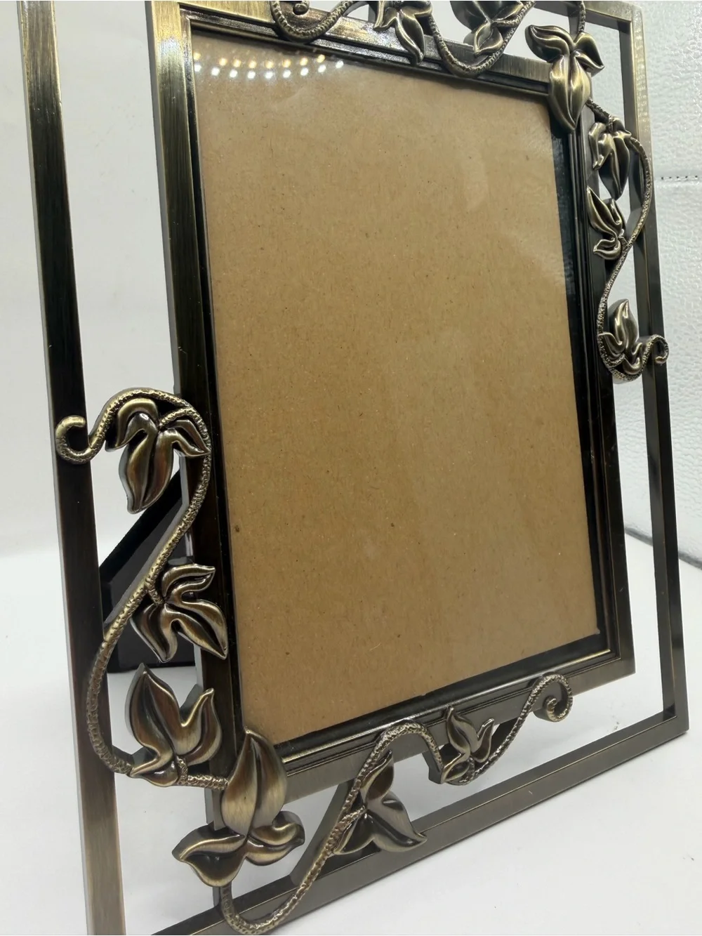 Antique Brass Tone Vine Leaf Metal Picture Frame 5x7 Botanical Decor